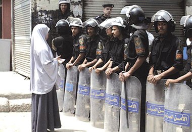 Bloggers Call for Dropping Egypt ’s Ruling NDP in Municipal Elections