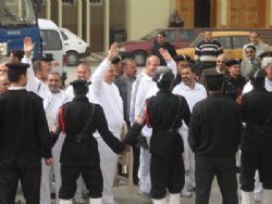 Abd Al-Rahman Seoudi Honored by Mubarak, Detained by Al Adli