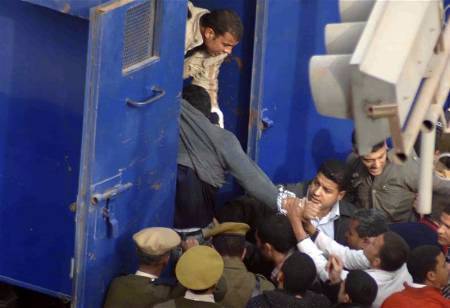 Ten Muslim Brotherhood Leaders Arrested in Mansoura, Egypt