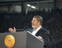 Human Rights Activists, Politicians Welcome President Morsi’s Revolution Prisoners Pardon