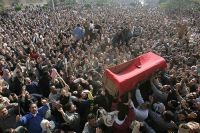 Egypt: MB MP takes to the street with workers protests and demands