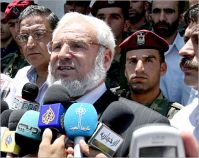 PLC calls for internationalizing issue of Palestinian prisoners