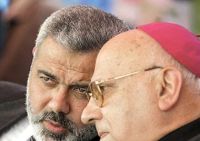 Haneyya meets with British and US priests in Gaza