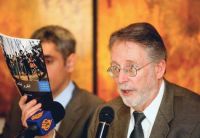 HRW director released from detention