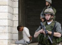 IOF soldiers detain civilians including five boys, wound a child