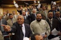 Interrogations spark a fierce confrontation between the government and MB bloc