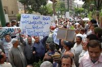 Egypt workers protest, demand increase in minimum wage
