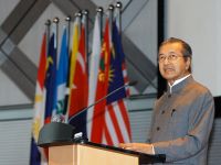 Mahathir Mohamed calls on Egypt to reject Israel’s pressures, help Gaza