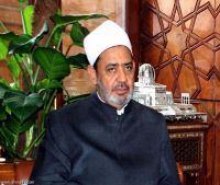 Al-Azhar Grand Sheikh Receives Amr Khaled in his Office