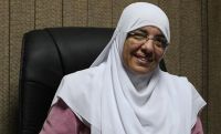 Azza Al-Garf: Parliament Should Initiate Dialogue With Revolutionary Youth