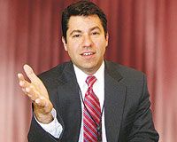 Turkish military rules but not governs, says expert