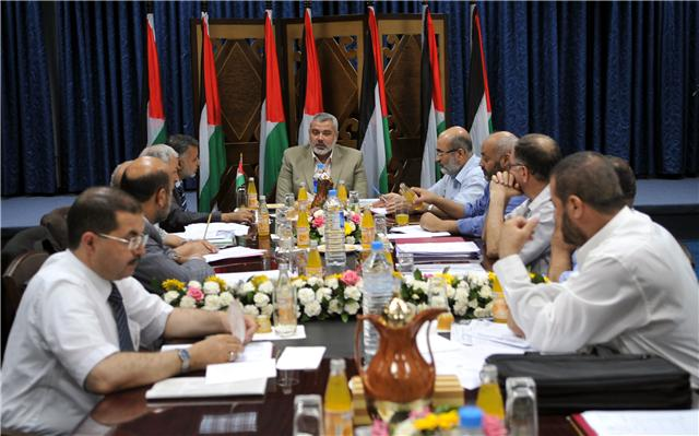 Palestinian government asks Britain not to amend war criminals law