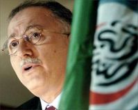 Ihsanoglu urges strong Muslim stand against Israeli practices in Jerusalem